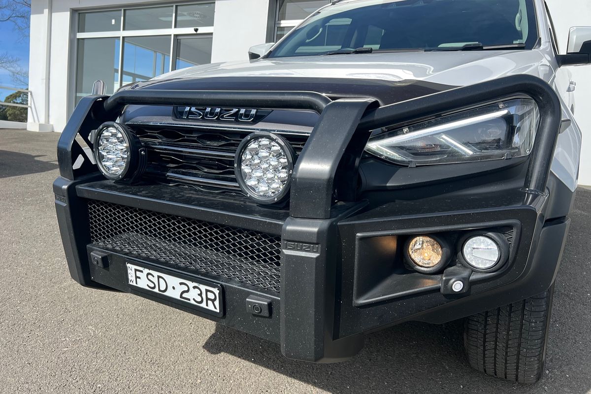 2024 Isuzu MU-X LS-T