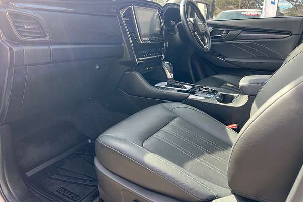 2024 Isuzu MU-X LS-T