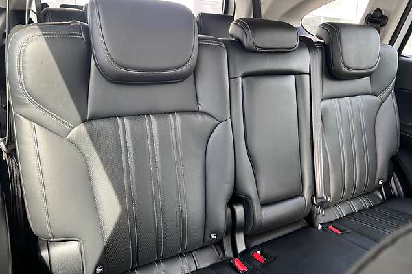 2024 Isuzu MU-X LS-T