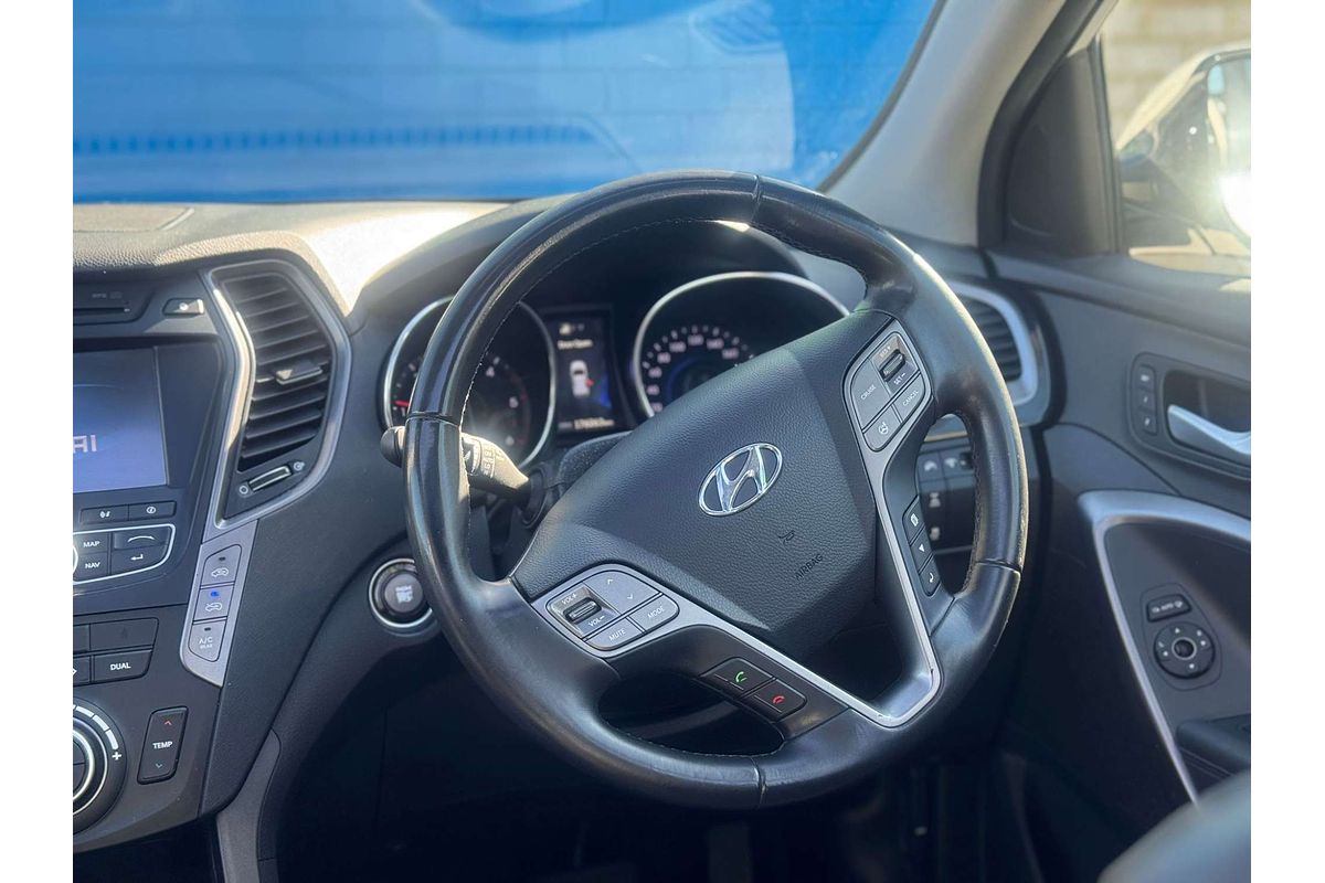 2013 Hyundai Santa Fe Highlander DM