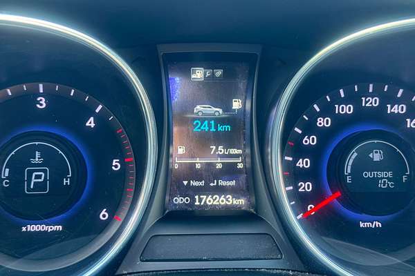 2013 Hyundai Santa Fe Highlander DM