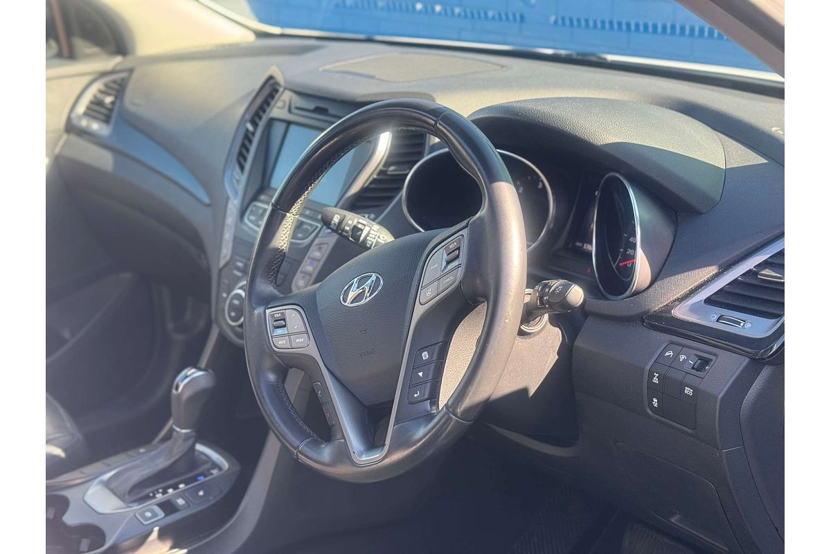 2013 Hyundai Santa Fe Highlander DM