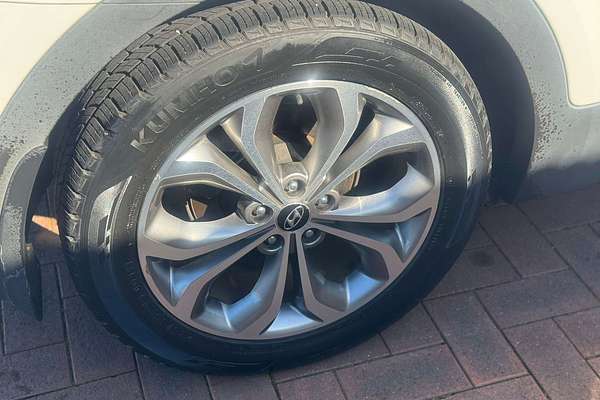 2013 Hyundai Santa Fe Highlander DM