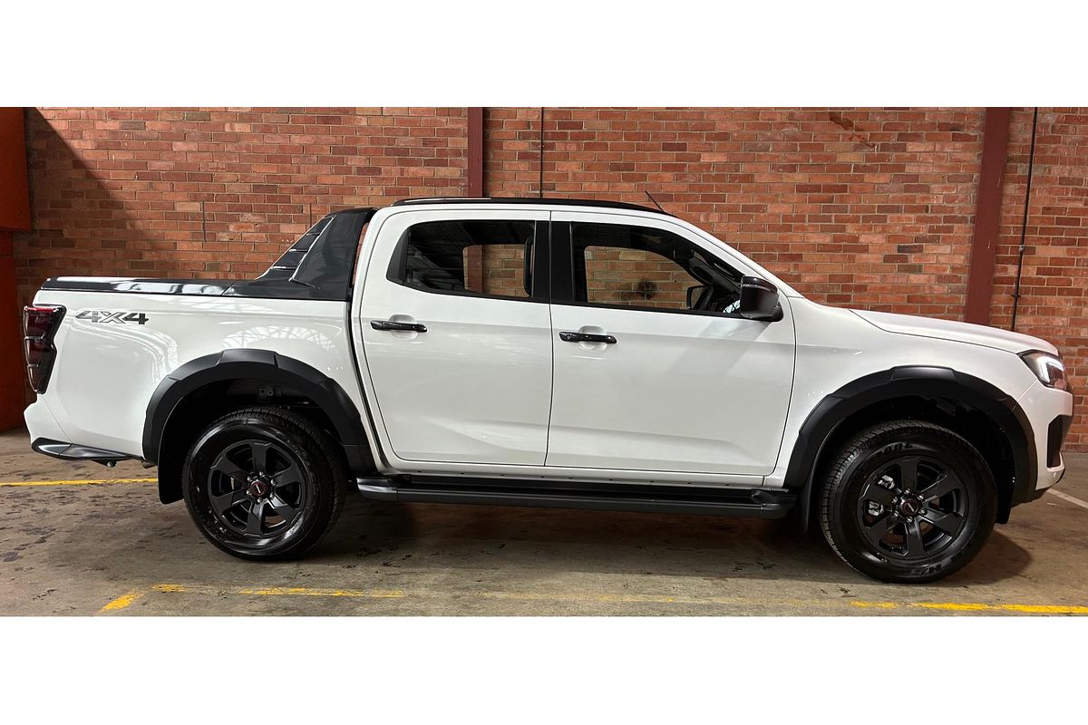 2025 Isuzu D-MAX X-TERRAIN 4X4