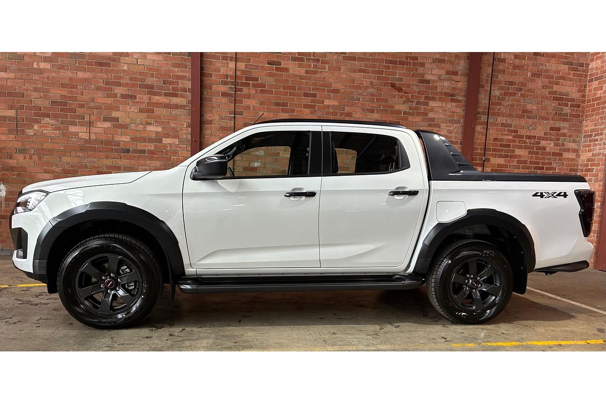 2025 Isuzu D-MAX X-TERRAIN 4X4