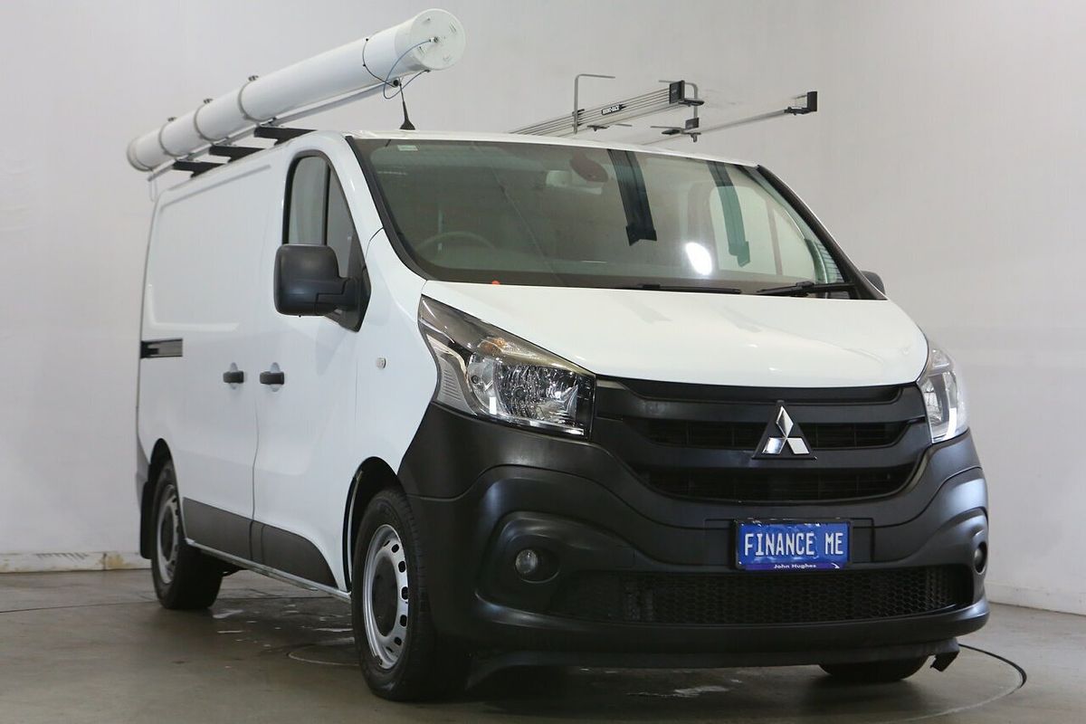 2021 Mitsubishi Express GLX SN SWB