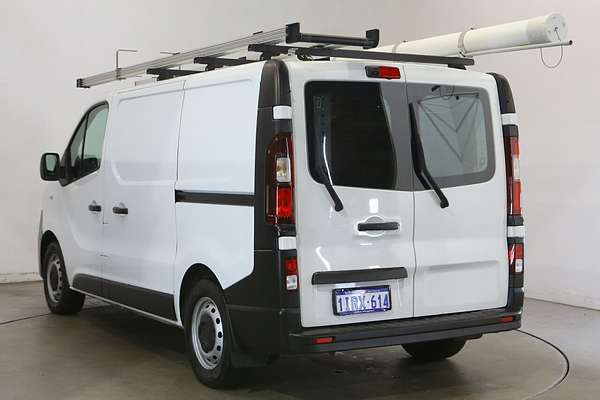 2021 Mitsubishi Express GLX SN SWB