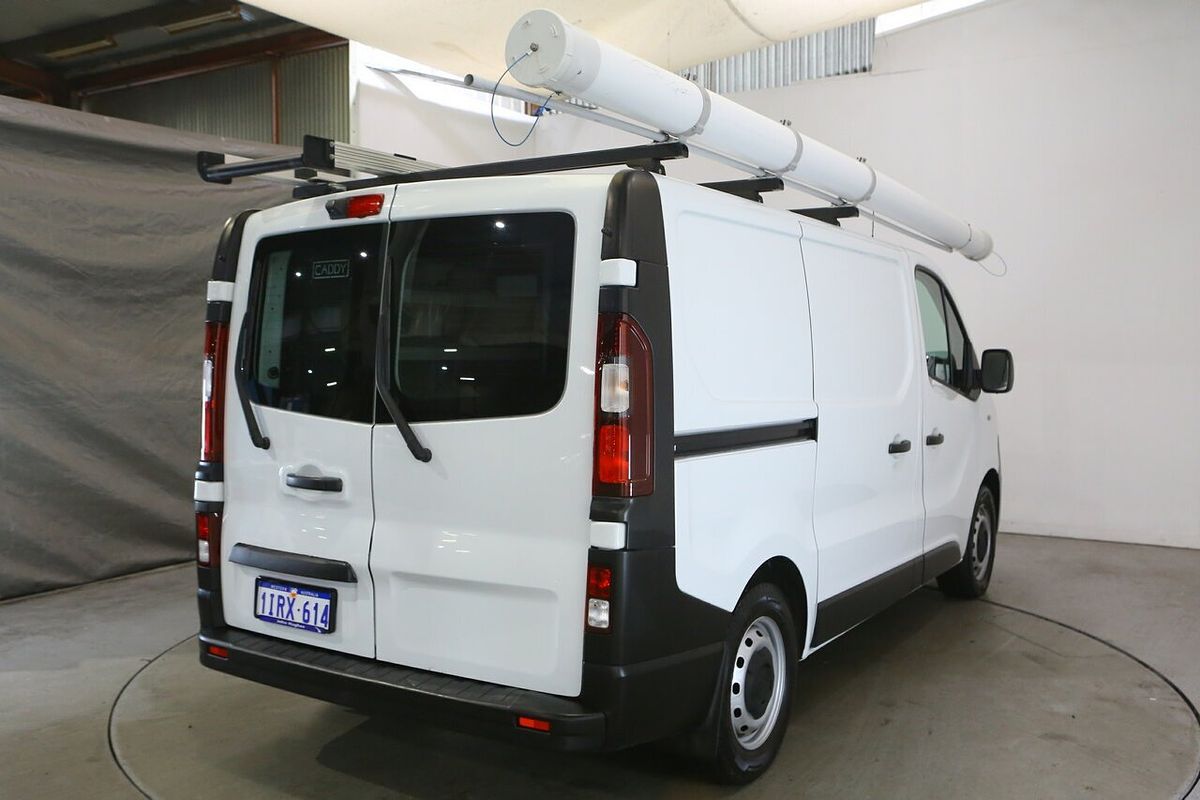 2021 Mitsubishi Express GLX SN SWB