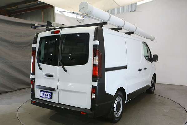 2021 Mitsubishi Express GLX SN SWB