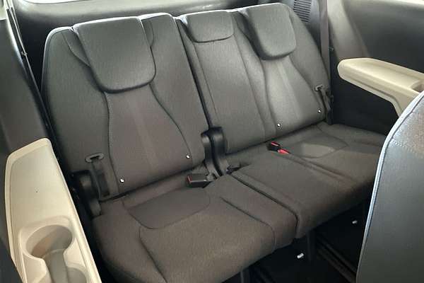 2023 Kia Carnival S KA4
