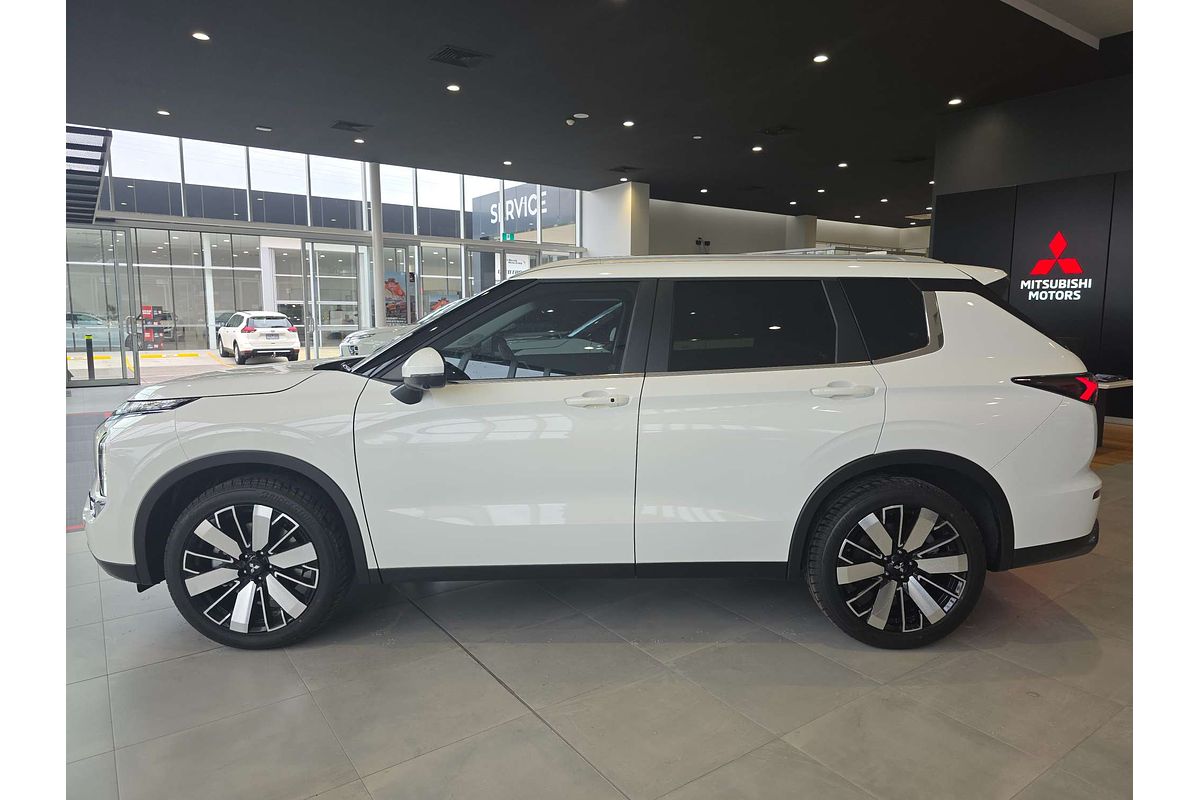 2025 Mitsubishi Outlander Aspire ZM
