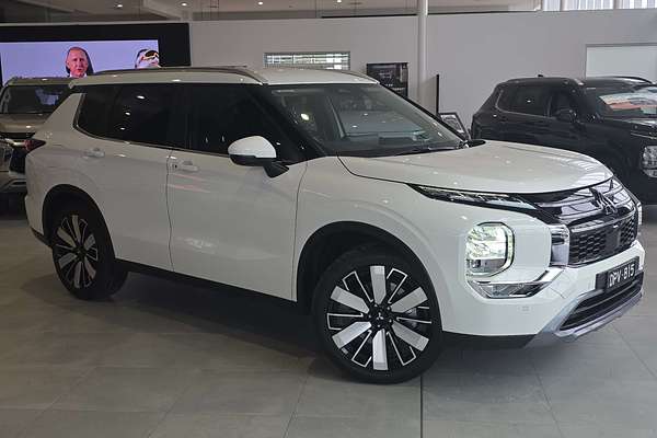 2025 Mitsubishi Outlander Aspire ZM