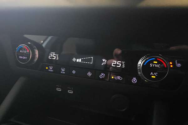 2025 Mitsubishi Outlander Aspire ZM