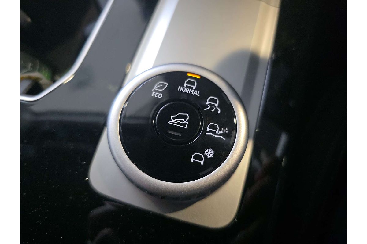 2025 Mitsubishi Outlander Aspire ZM