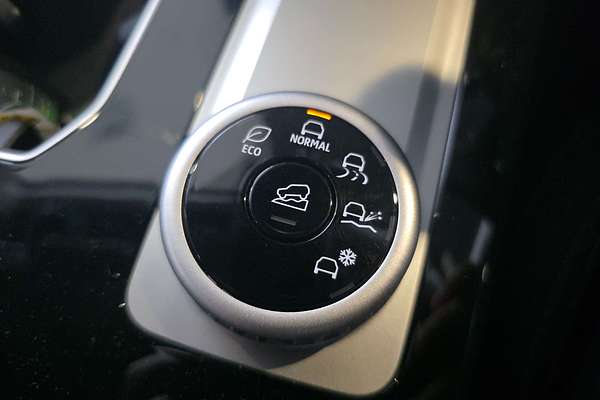 2025 Mitsubishi Outlander Aspire ZM