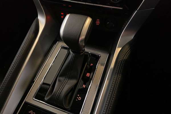 2025 Mitsubishi Pajero Sport Exceed QG
