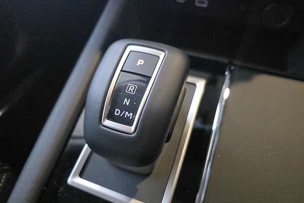 2024 Mitsubishi Outlander LS ZM