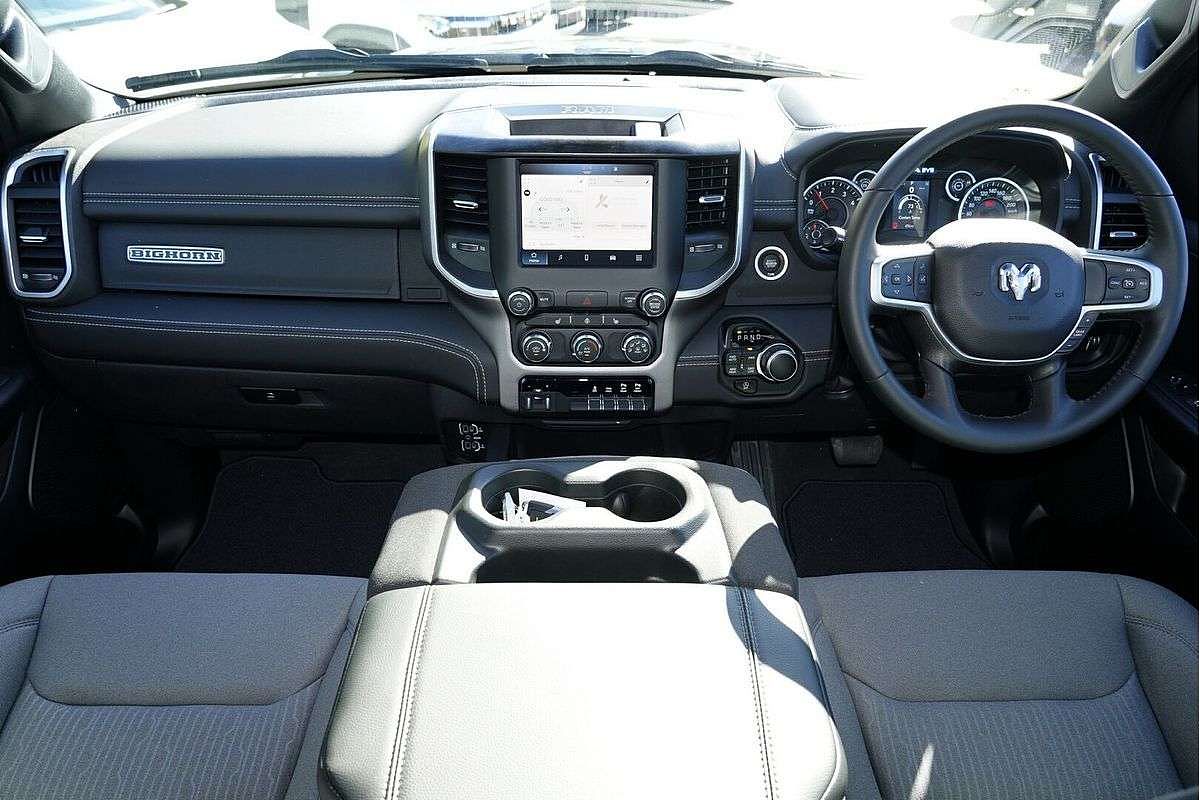 2023 RAM 1500 Big Horn DT 4X4 LWB