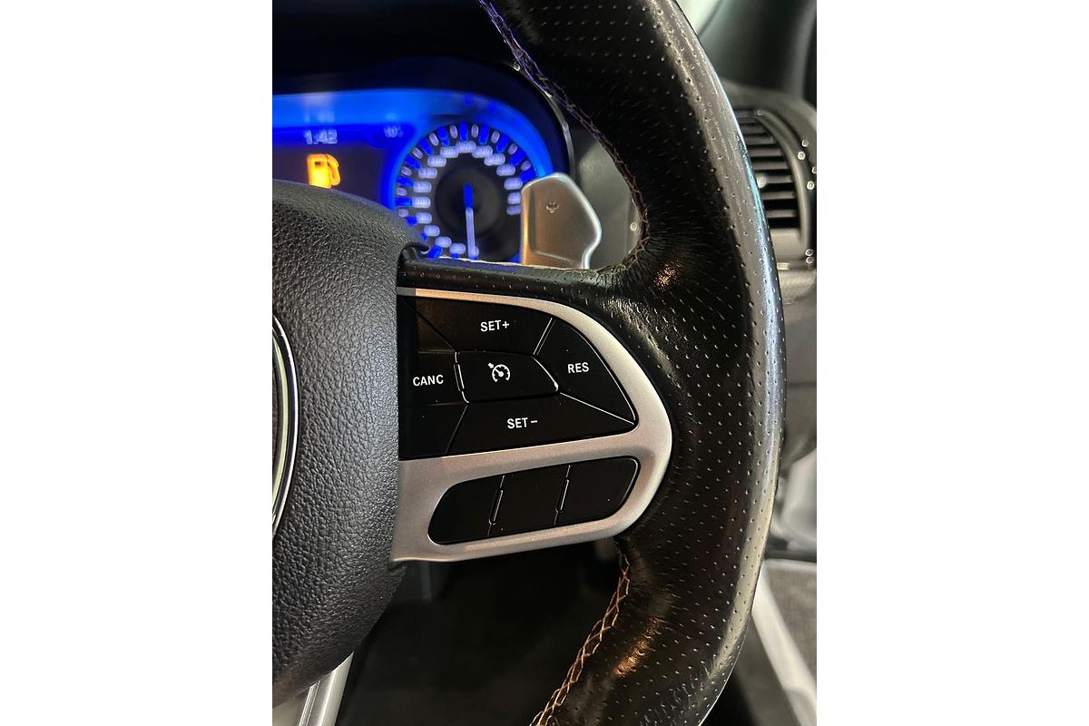 2021 Chrysler 300 SRT Core LX