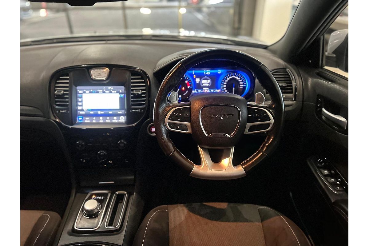 2021 Chrysler 300 SRT Core LX
