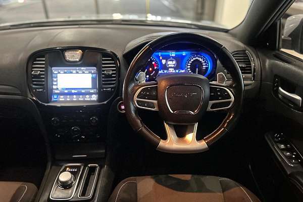 2021 Chrysler 300 SRT Core LX
