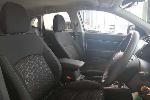 2024 Mitsubishi ASX GS XD