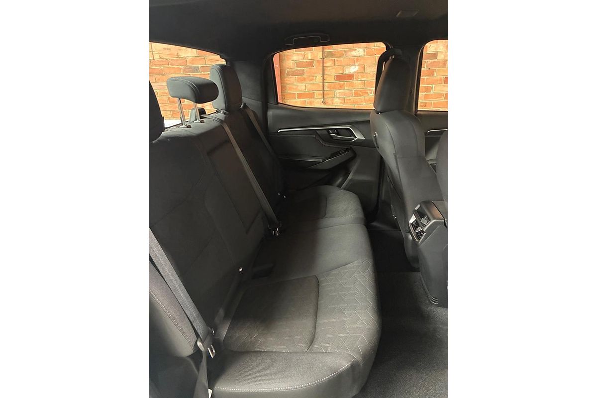 2025 Isuzu D-MAX LS-U 4X4
