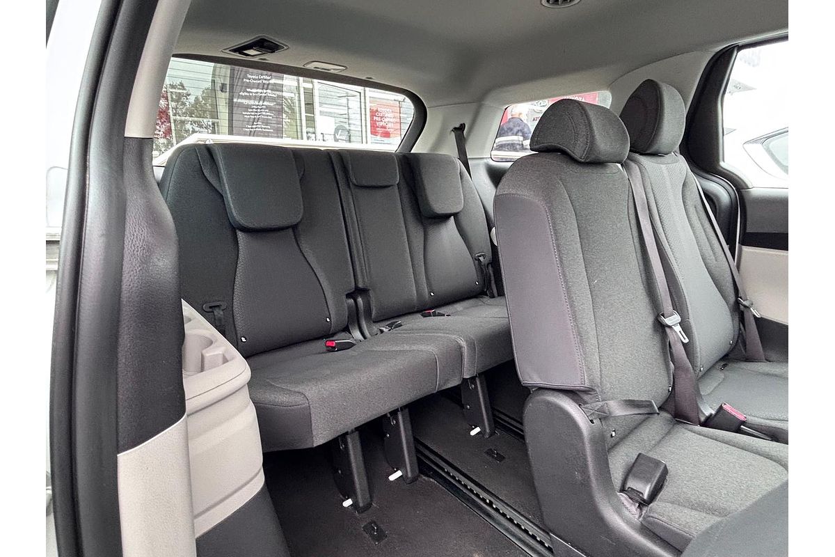 2023 Kia Carnival S KA4