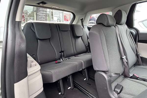 2023 Kia Carnival S KA4