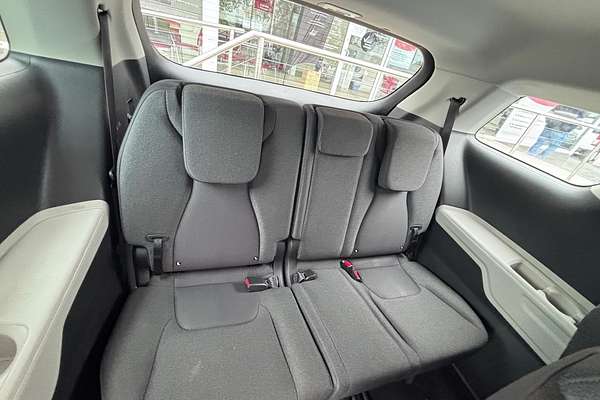 2023 Kia Carnival S KA4