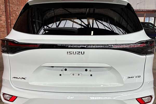 2025 Isuzu MU-X LS-U