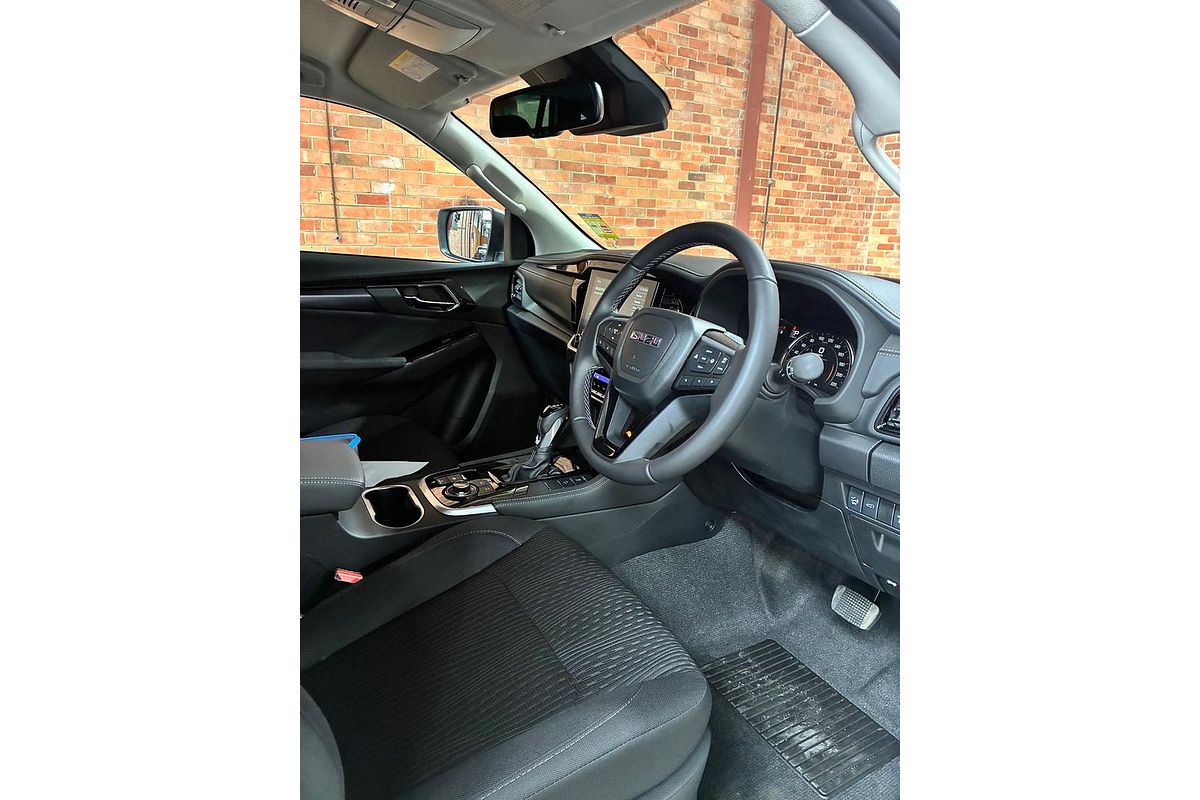 2025 Isuzu MU-X LS-U