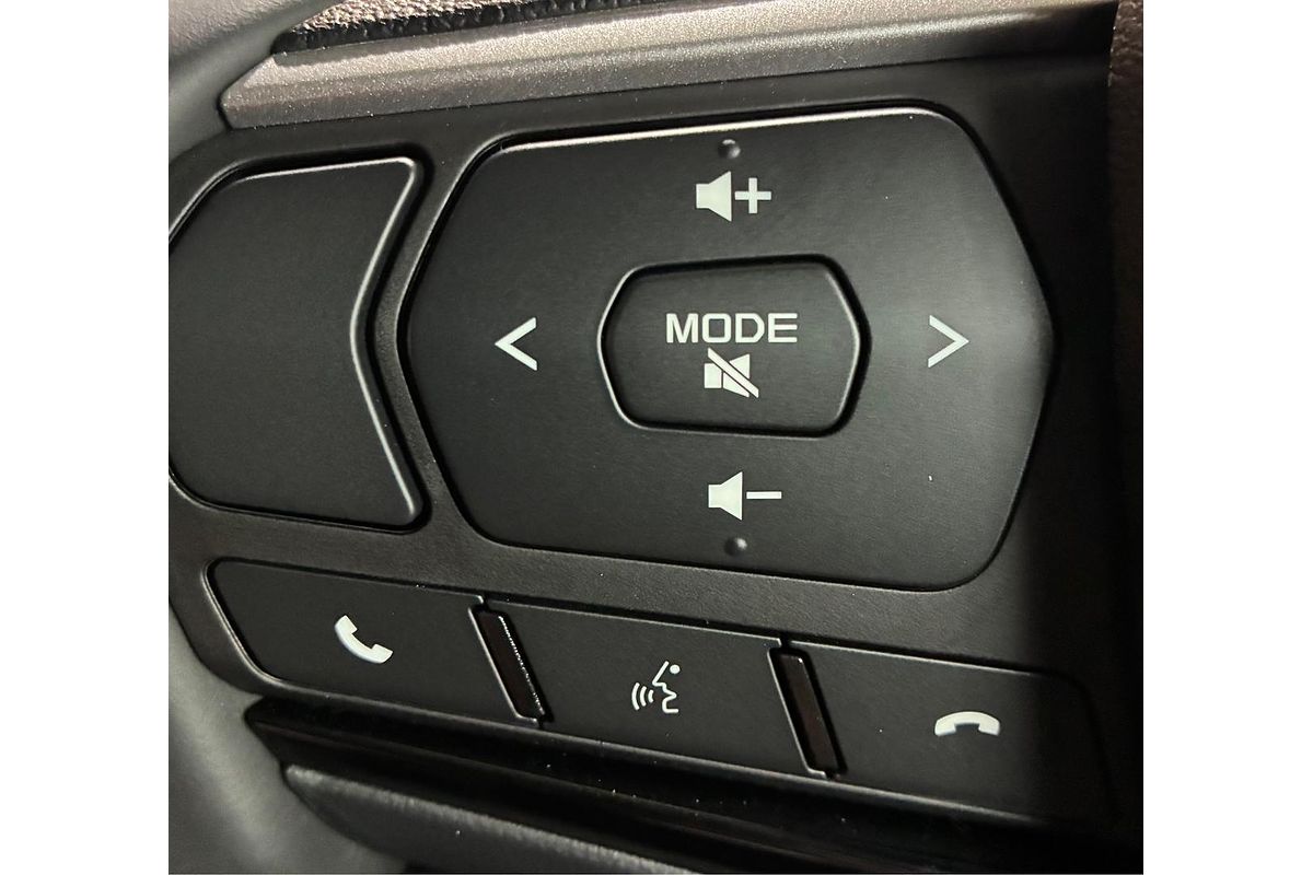 2025 Isuzu MU-X LS-U