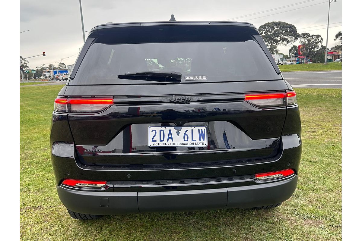 2023 Jeep Grand Cherokee Night Eagle WL