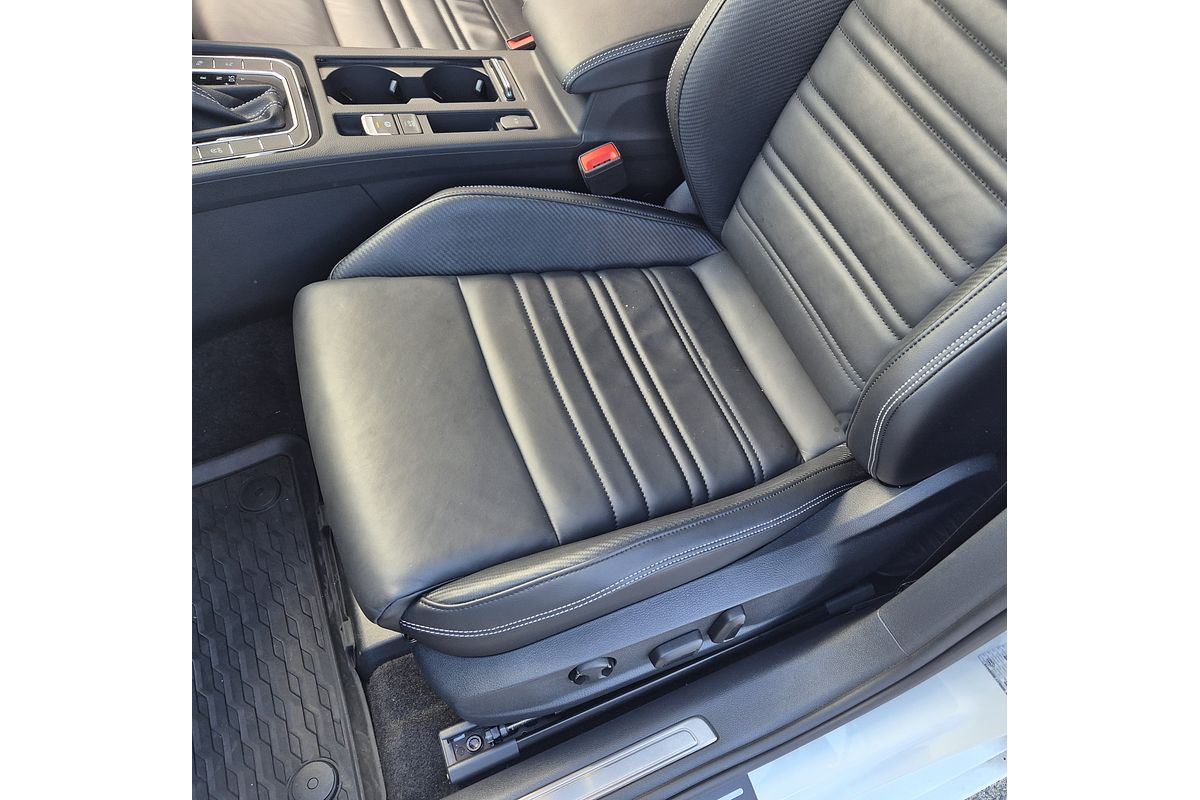 2021 Volkswagen Passat 206TSI R-Line B8
