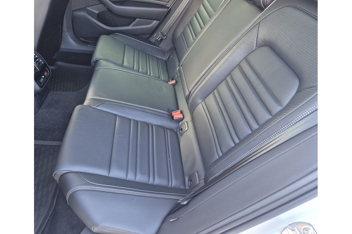 2021 Volkswagen Passat 206TSI R-Line B8