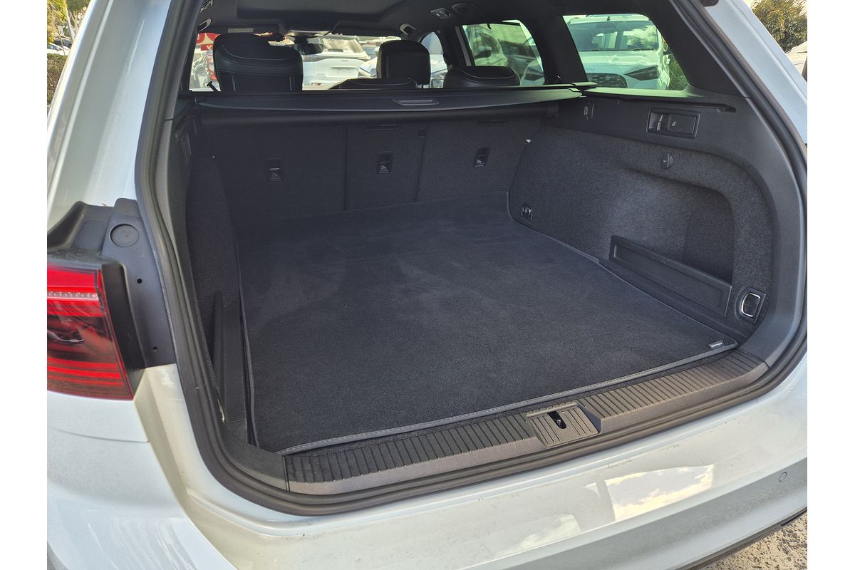 2021 Volkswagen Passat 206TSI R-Line B8
