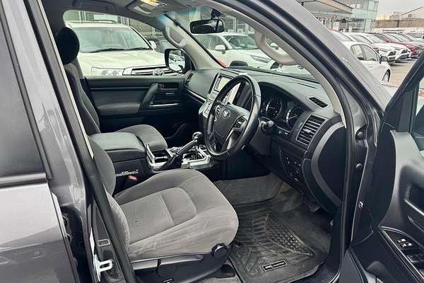 2020 Toyota Landcruiser GXL VDJ200R