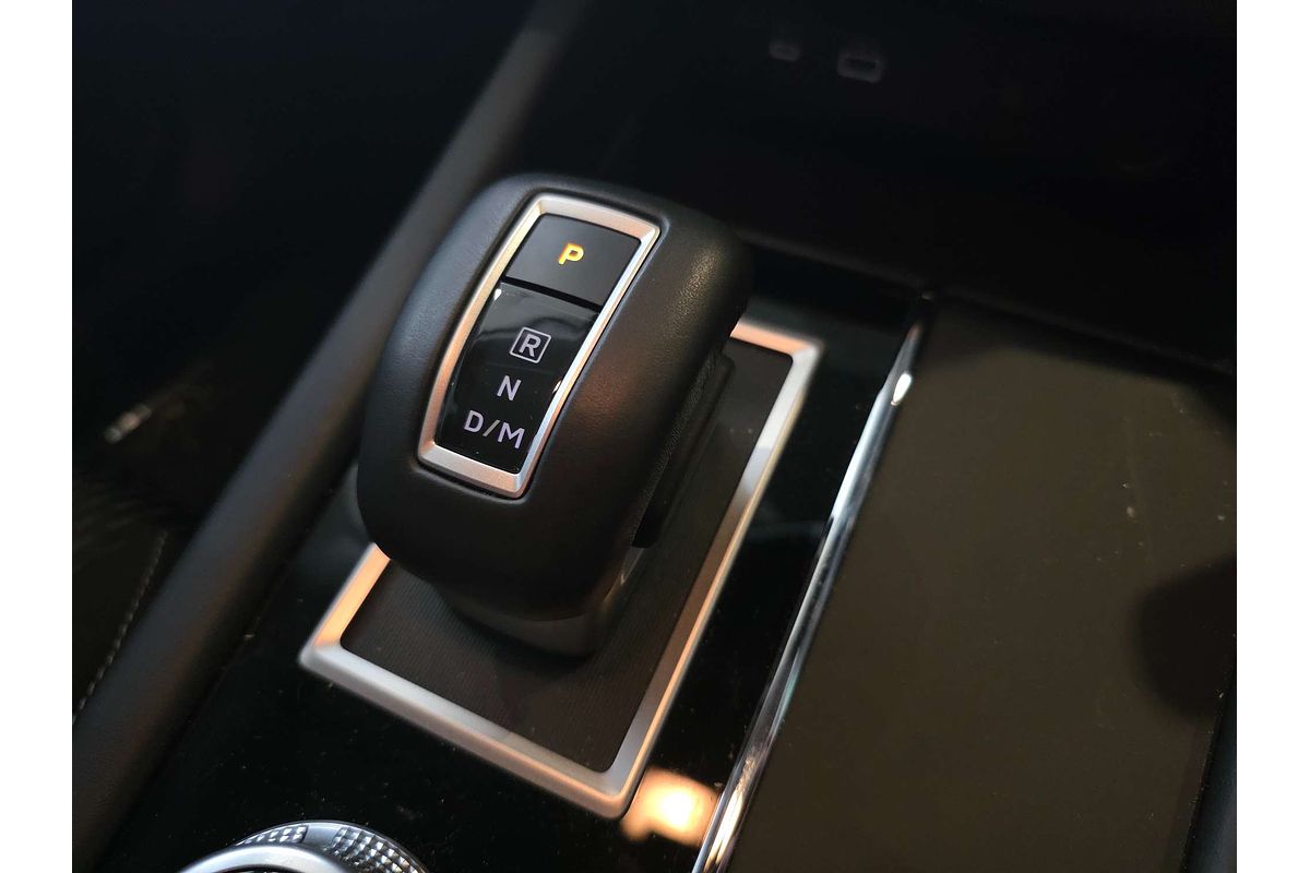 2024 Mitsubishi Outlander LS ZM