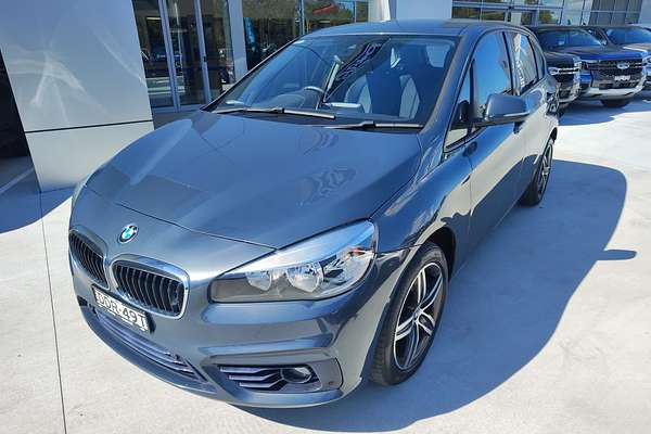 2014 BMW 2 Series 218d Sport Line F45