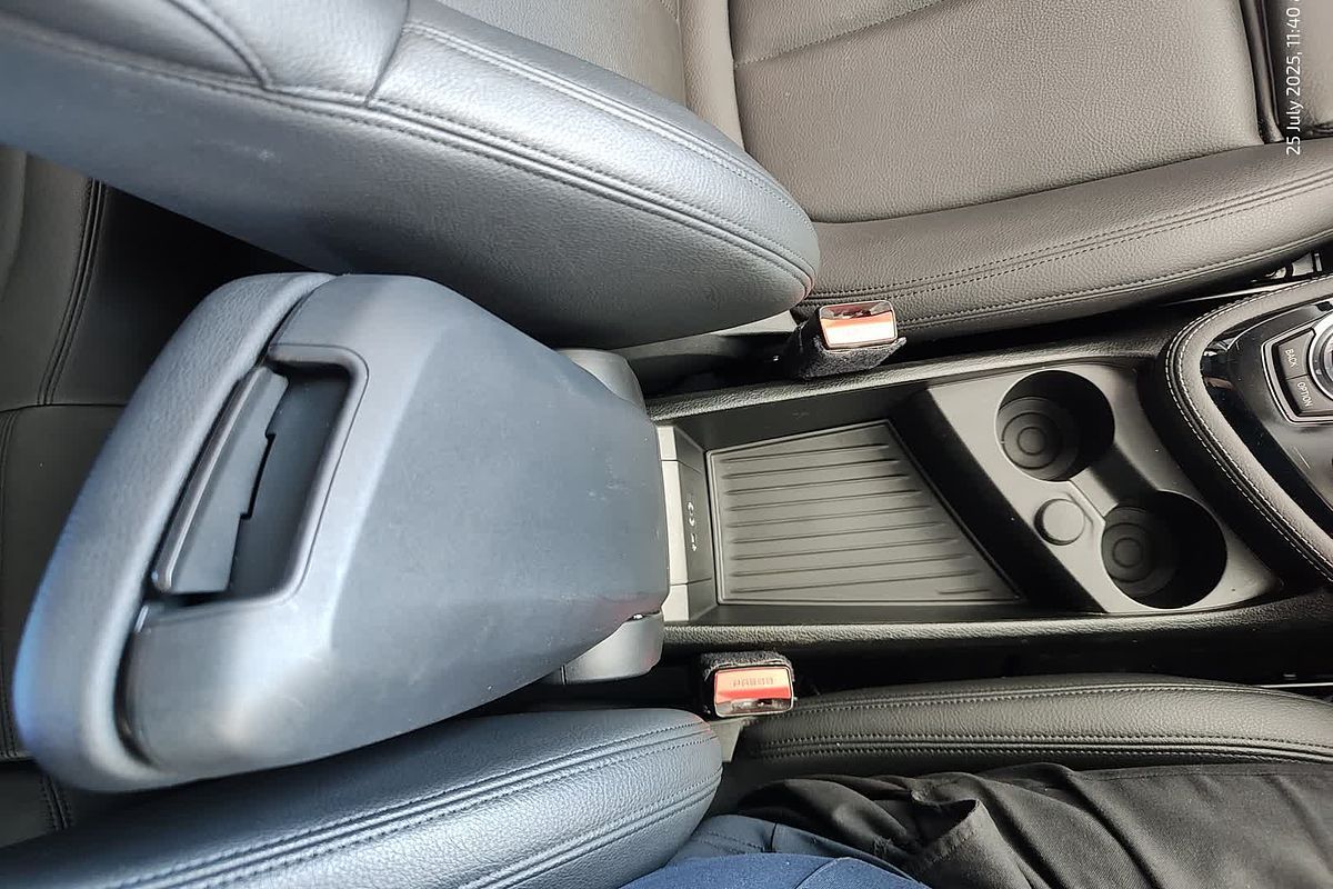 2014 BMW 2 Series 218d Sport Line F45