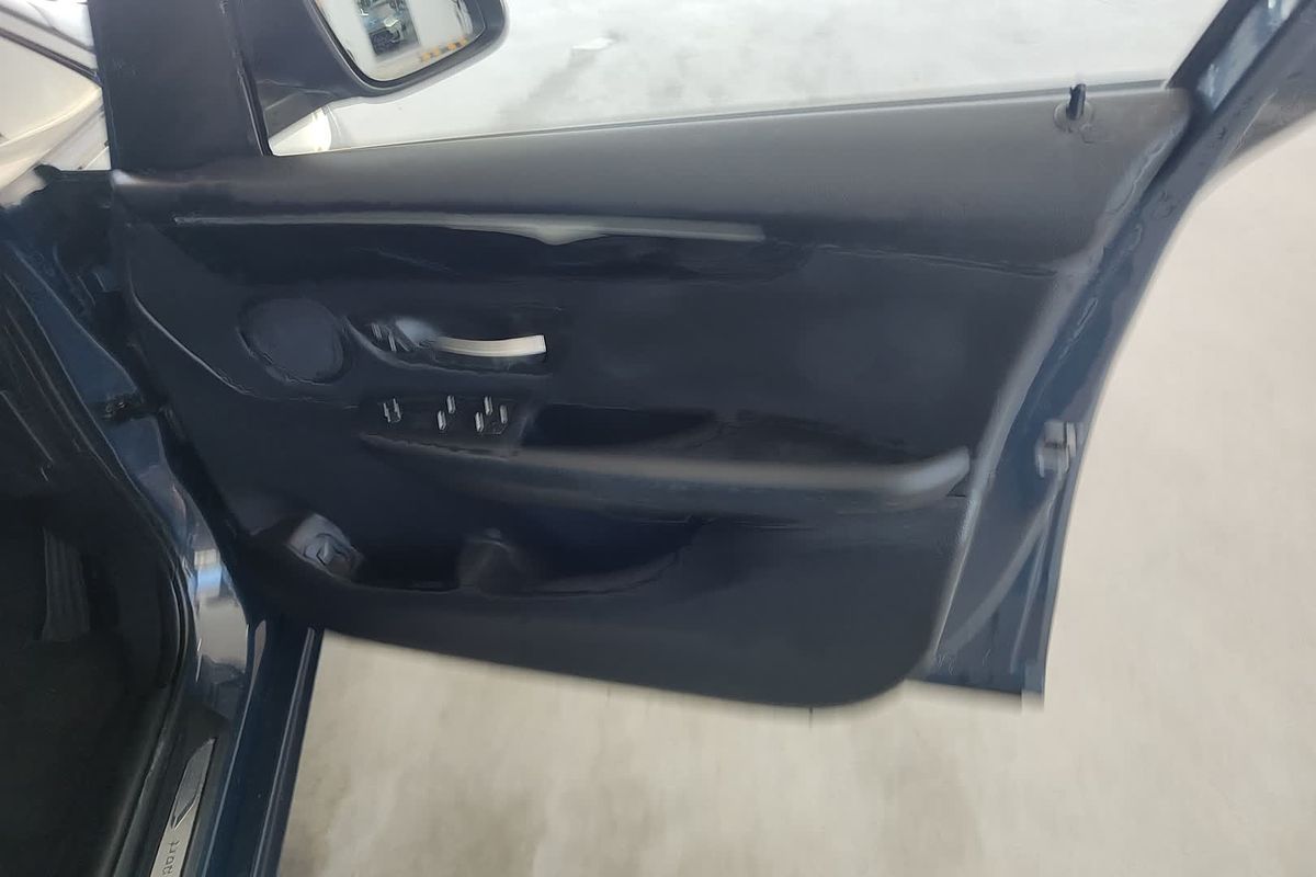 2014 BMW 2 Series 218d Sport Line F45