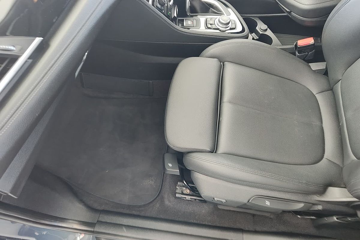 2014 BMW 2 Series 218d Sport Line F45