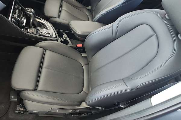 2014 BMW 2 Series 218d Sport Line F45