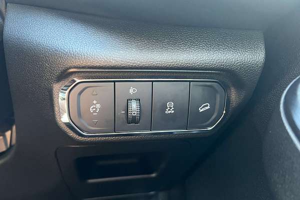 2023 GWM Haval Jolion Ultra Hybrid A01