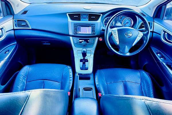 2013 Nissan Pulsar Ti B17
