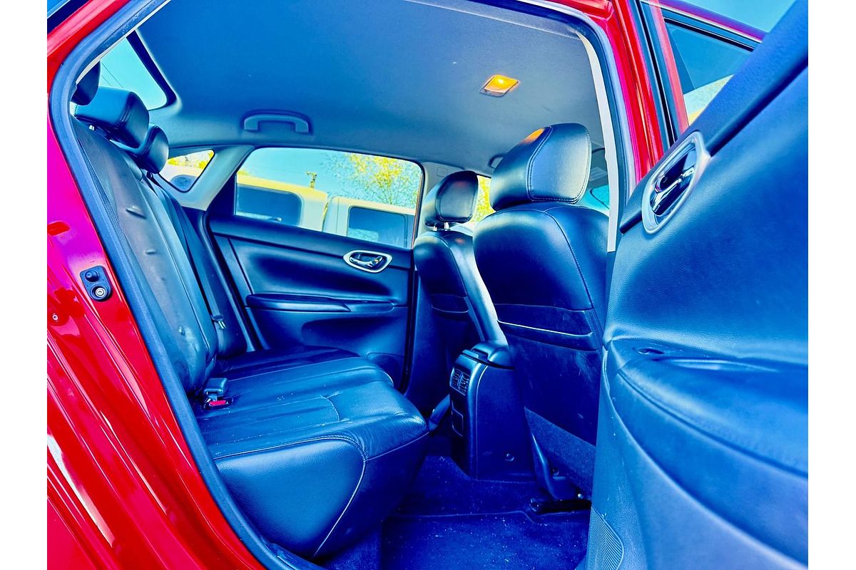 2013 Nissan Pulsar Ti B17
