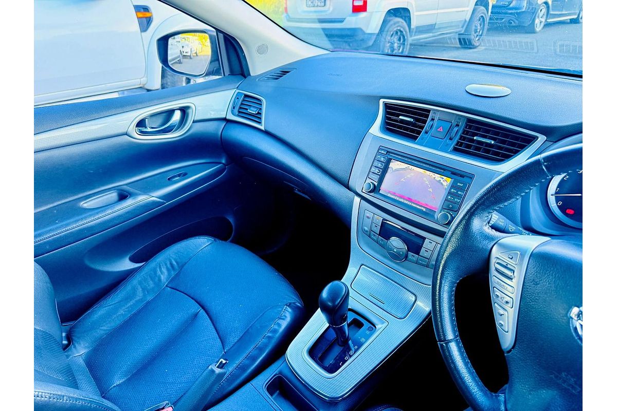 2013 Nissan Pulsar Ti B17