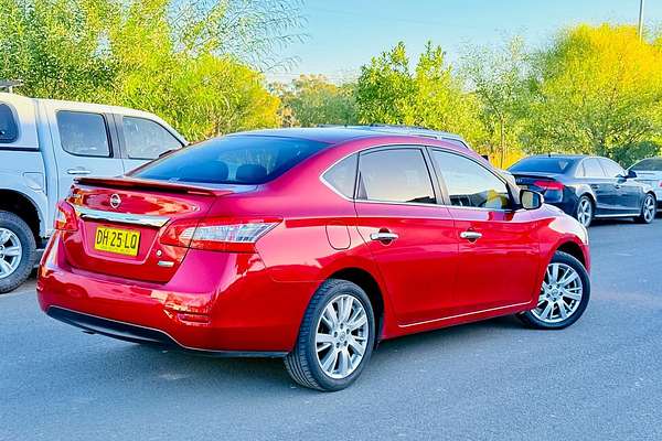 2013 Nissan Pulsar Ti B17