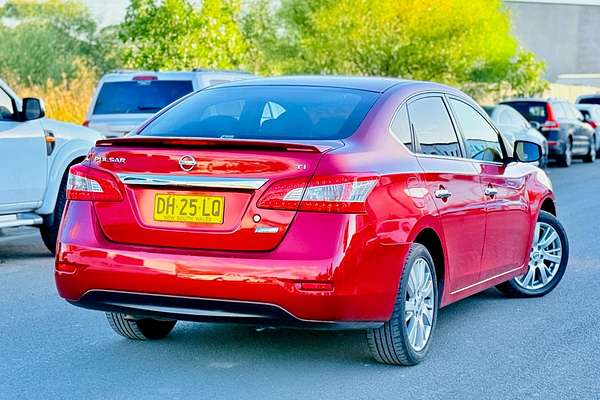 2013 Nissan Pulsar Ti B17